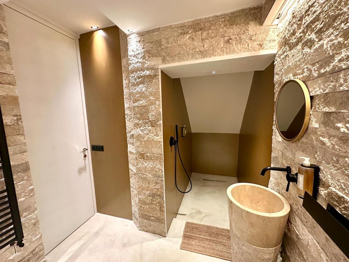 Del Pittore Apartment